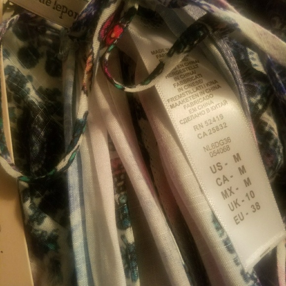 NWT Size Medium Nanette Lepore Cover Up - Picture 4 of 5